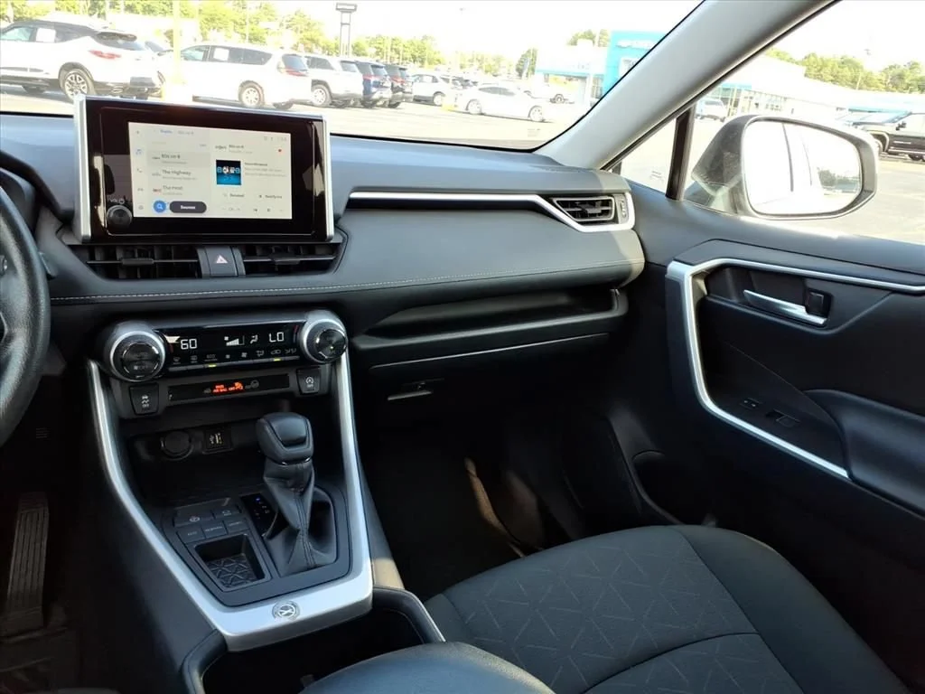 Used 2024 White Toyota XLE image 24