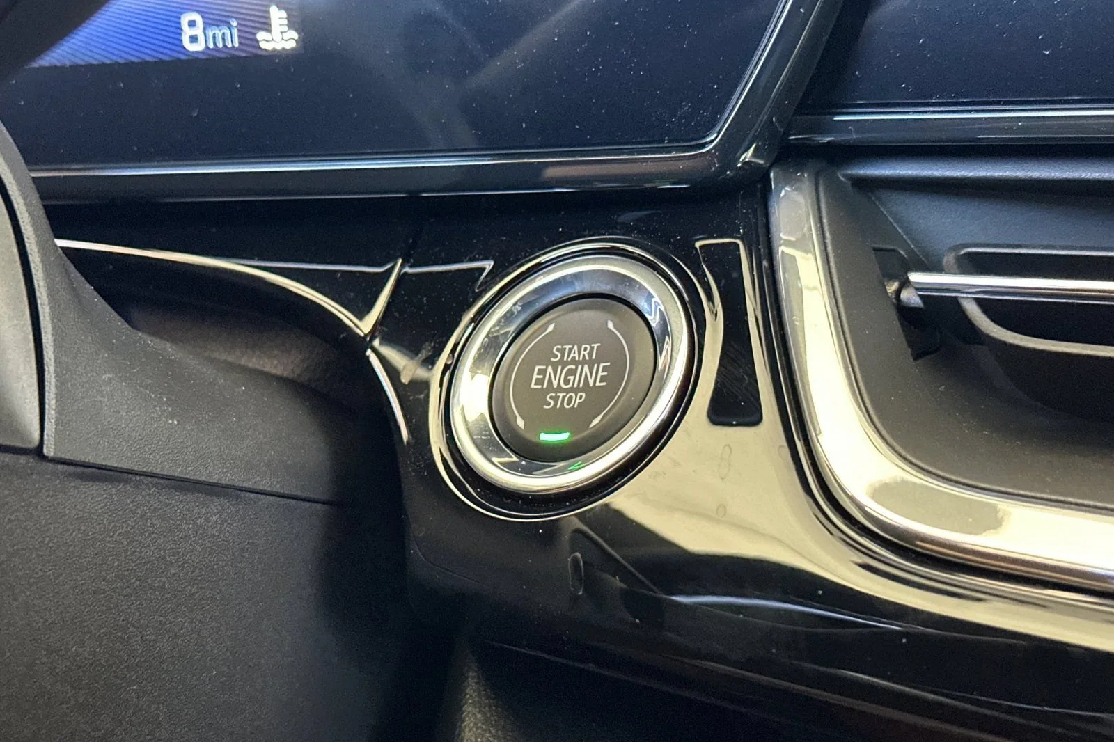 New 2026 Mosaic Black Metallic Chevrolet 2RS image 22