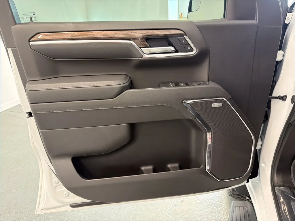 New 2026 Summit White Chevrolet LT Trail Boss image 12