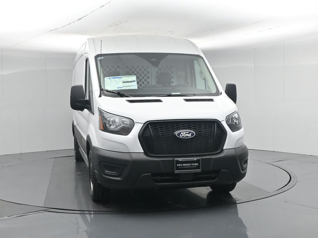 New 2026 Oxford White Ford Base image 53