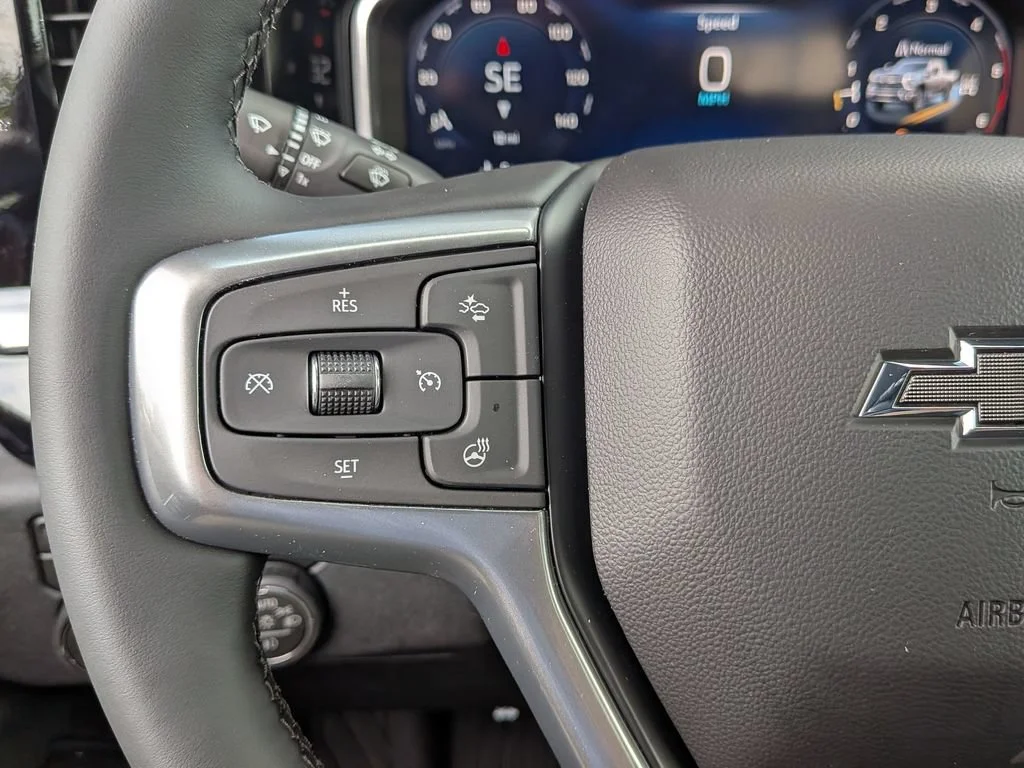 New 2026 Summit White Chevrolet LT image 20
