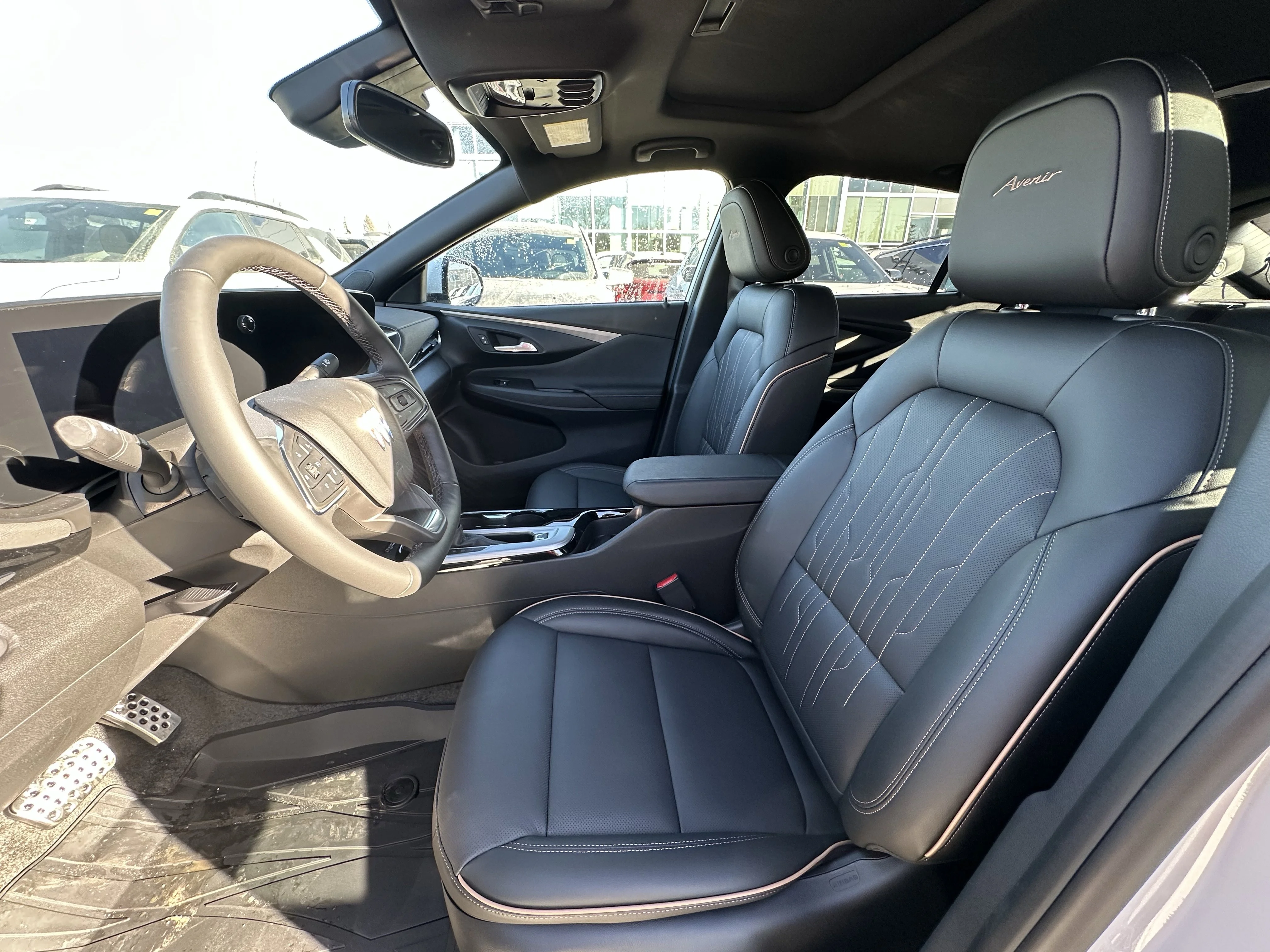 New 2026 White Frost Tricoat Buick Avenir image 10