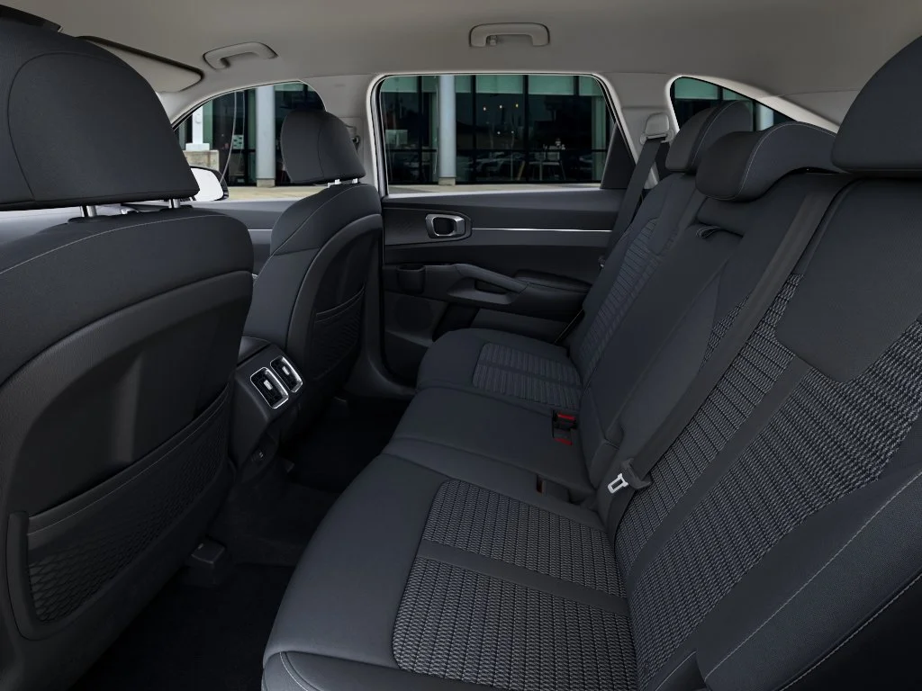 New 2026 Glacial White Pearl Kia LX image 18