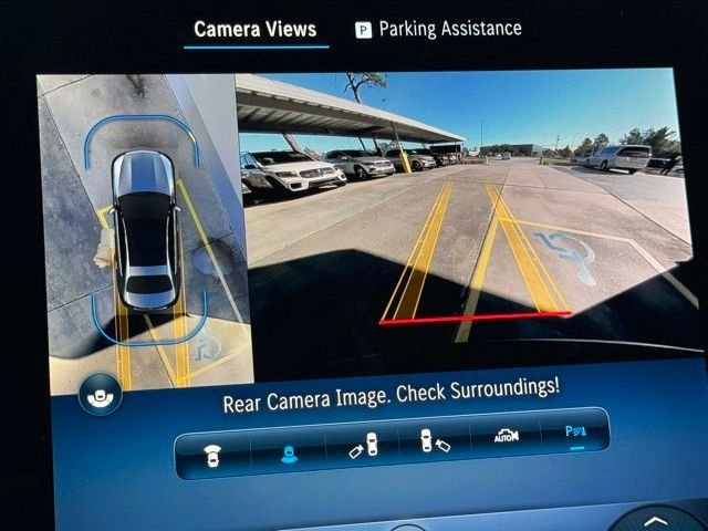 2025 Mercedes-Benz C-Class Sedan C 300 - Photo 11