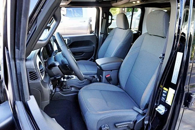 New 2026 Black Clear-Coat Exterior Paint Jeep Sport S image 20