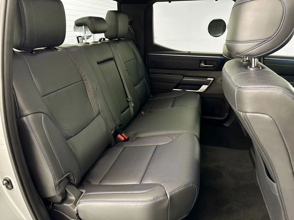 Used 2022 Silver Toyota Platinum image 28