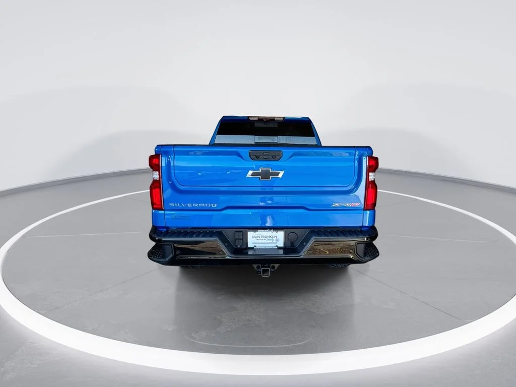 Used 2026 Blue Chevrolet ZR2 image 7