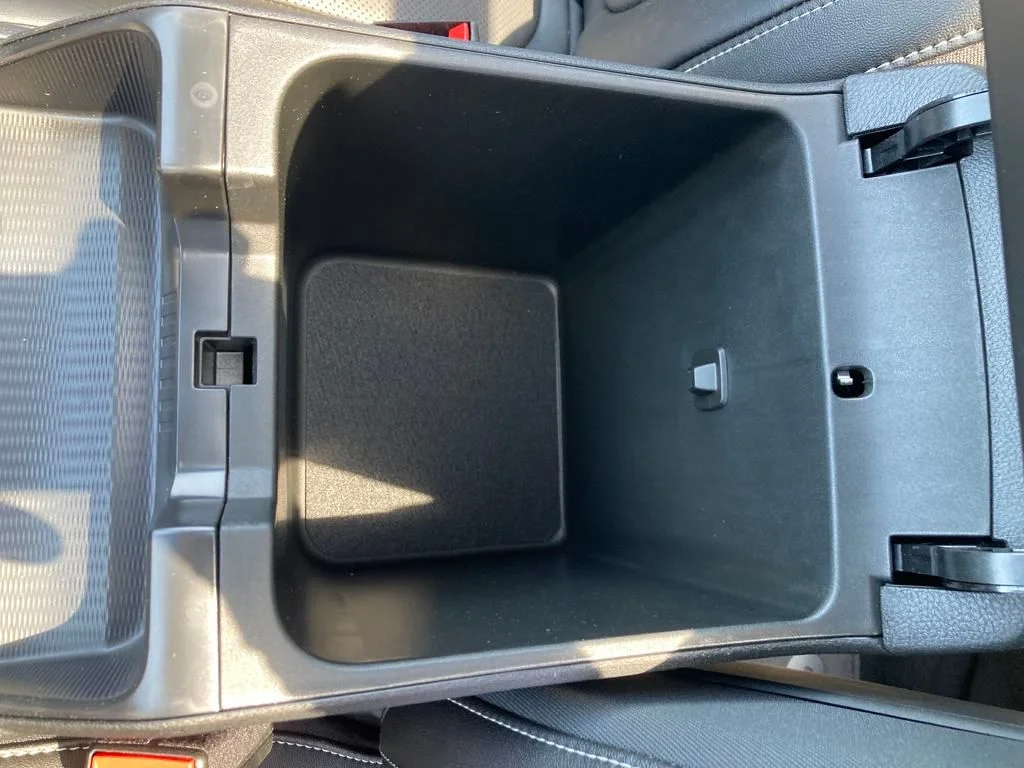 New 2024 Silver Zynith Jeep 4xe image 31