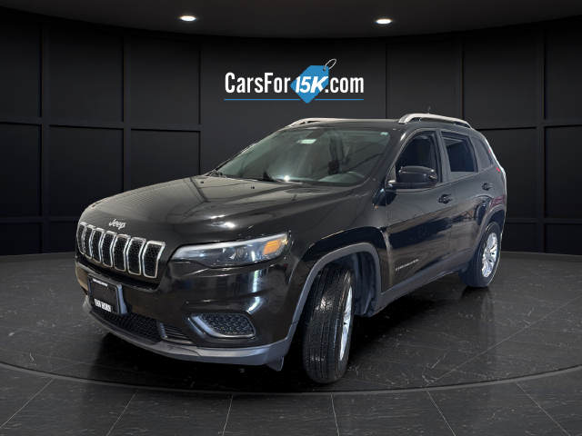 Used 2020 Diamond Black Crystal Pearlcoat Jeep Latitude image 3