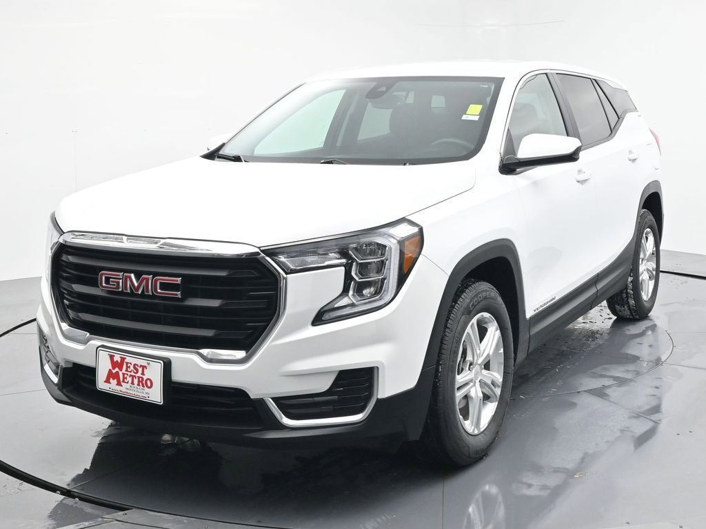 Used 2024 GMC Terrain SLE with VIN 3GKALTEGXRL335516 for sale in Monticello, Minnesota