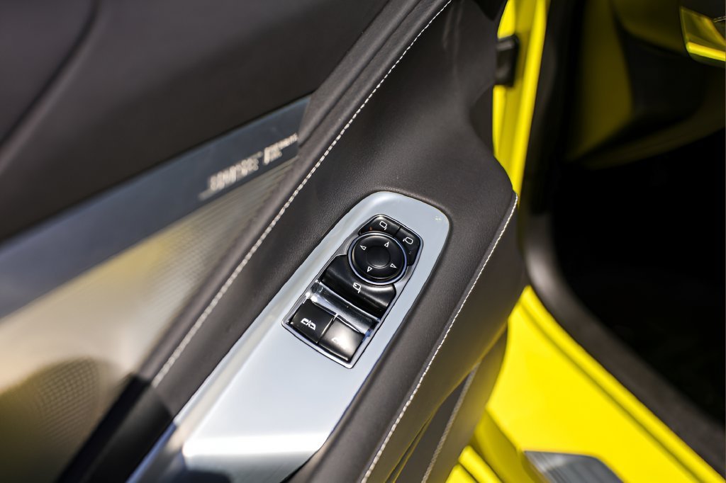 Used 2023 ACCELERATE YELLOW METALLIC Chevrolet 2LT image 21