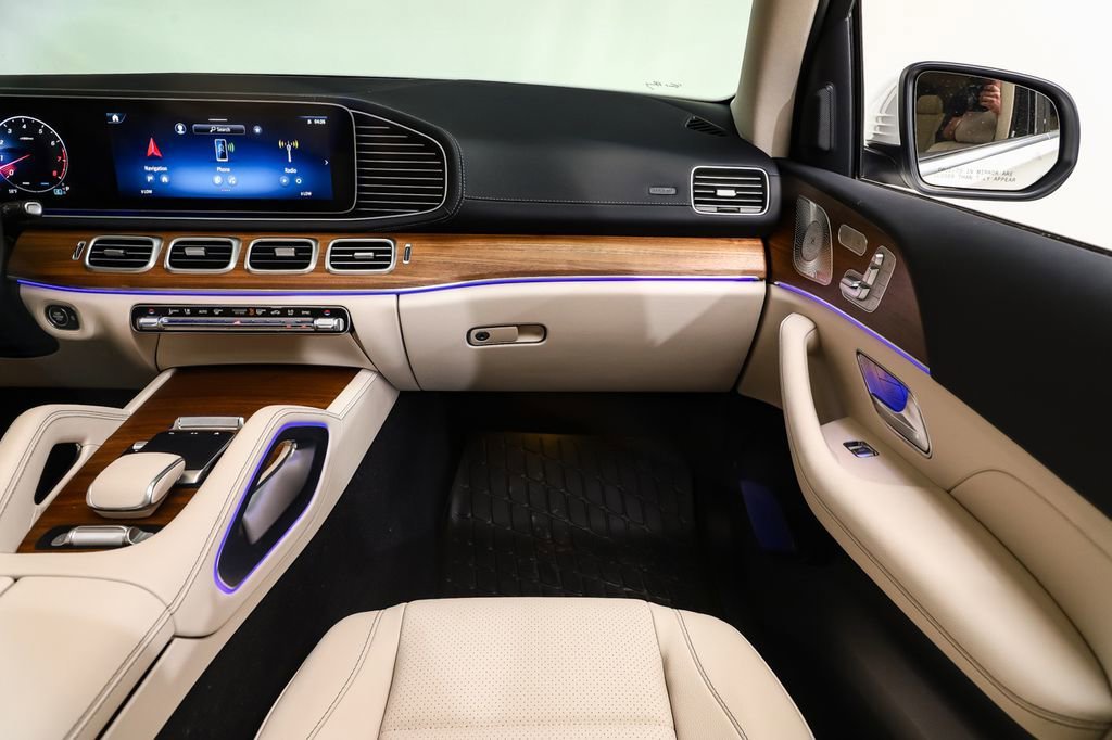 New 2026 Polar White Mercedes-Benz GLS 450 image 44