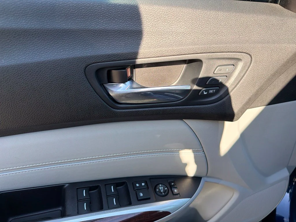 Used 2016 Blue Acura Tech image 13