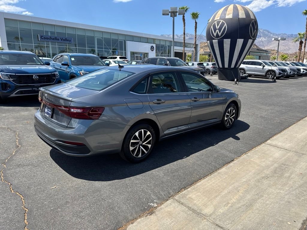 3VW5W7BU7TM015090