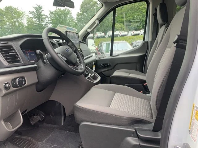 New 2026 White Ford Passenger Van XLT image 24