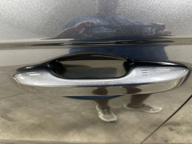 Certified Used 2025 Meteorite Gray Metallic Honda SE image 11