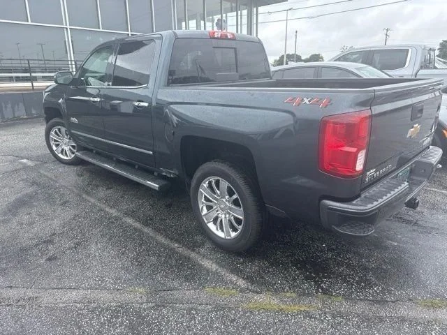 Used 2018 Gray Chevrolet High Country image 2