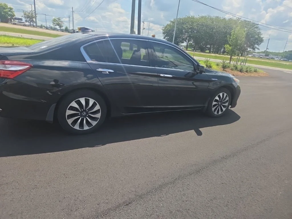 Used 2017 Blue Honda Base image 15