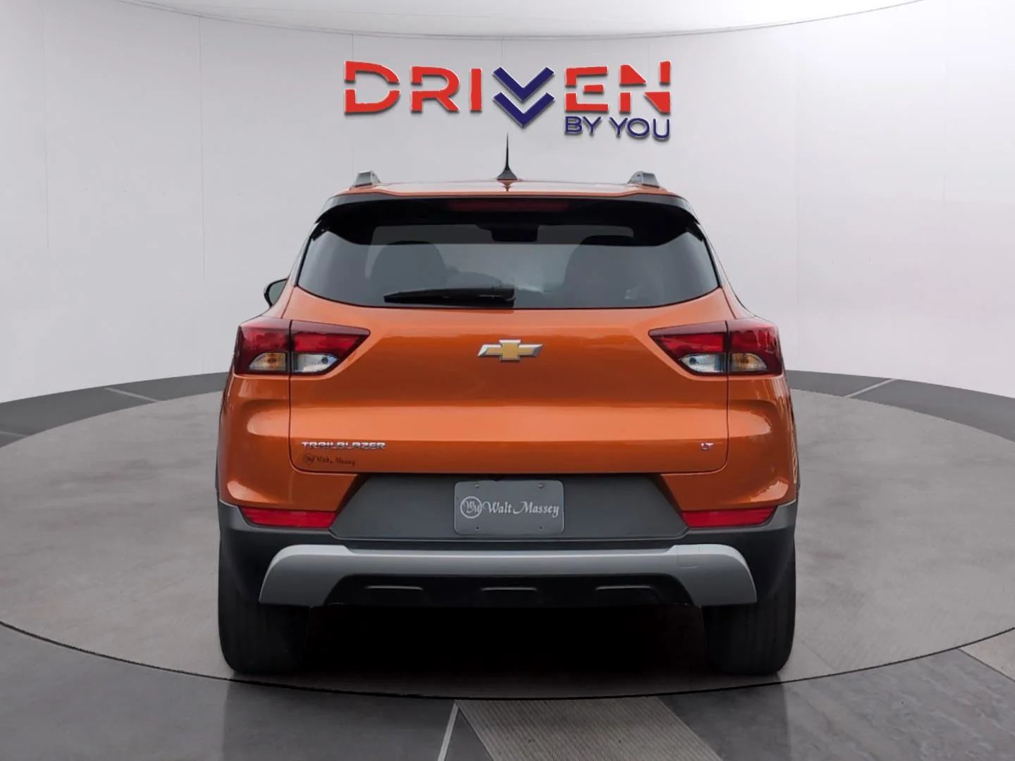 Used 2023 Vivid Orange Metallic Chevrolet LT image 4