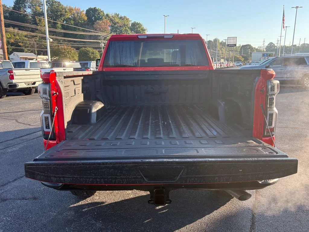 Used 2021 RED HOT Chevrolet Custom image 8