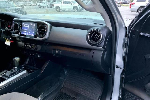 Certified Used 2020 SILVER SKY METALLIC Toyota  image 18