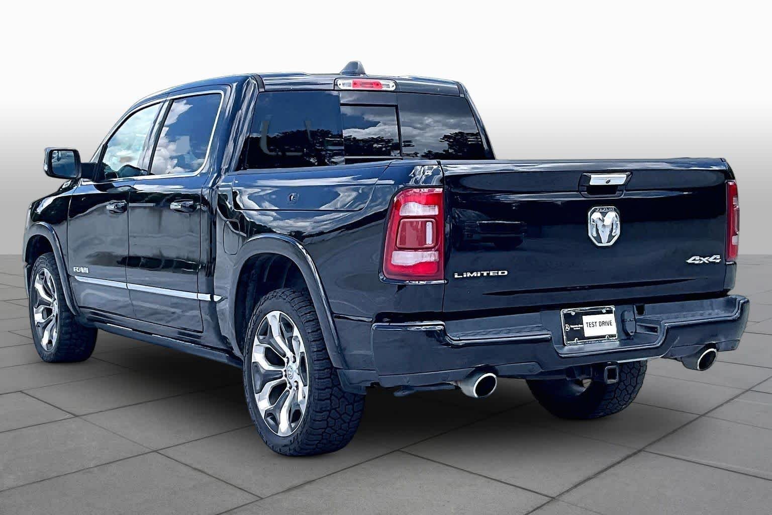 Used 2020 Diamond Black Crystal Pearlcoat Ram Limited image 11