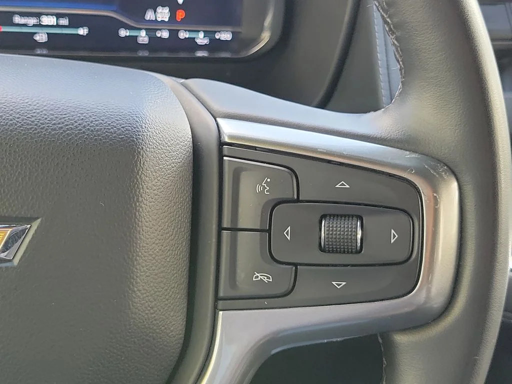 Used 2024 Black Chevrolet LT image 37