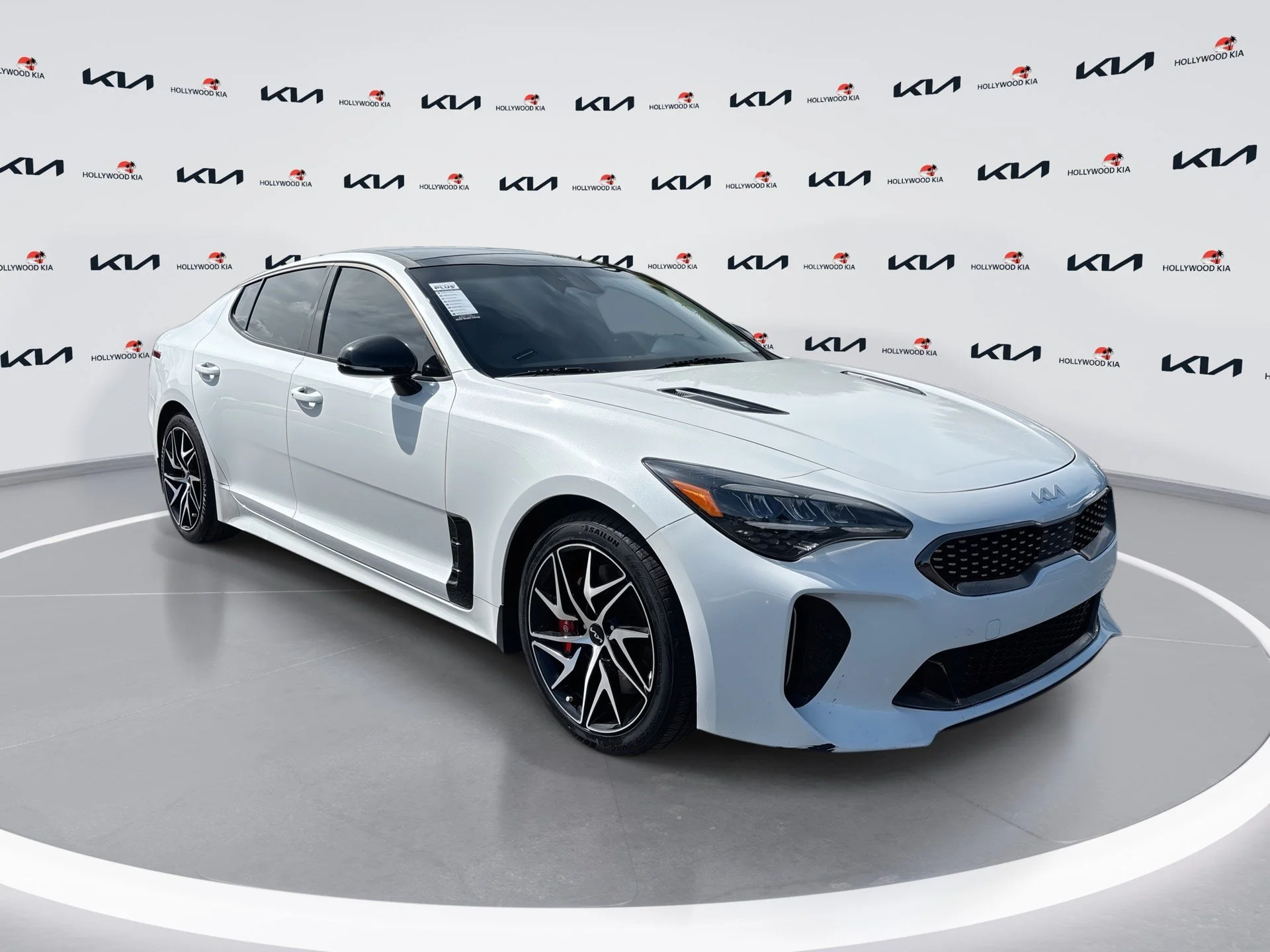 2023 Kia Stinger