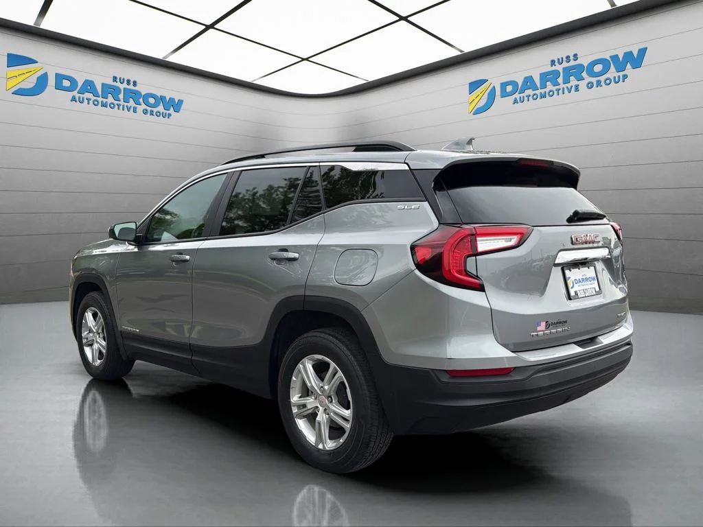 Used 2023 Silver GMC SLE image 3