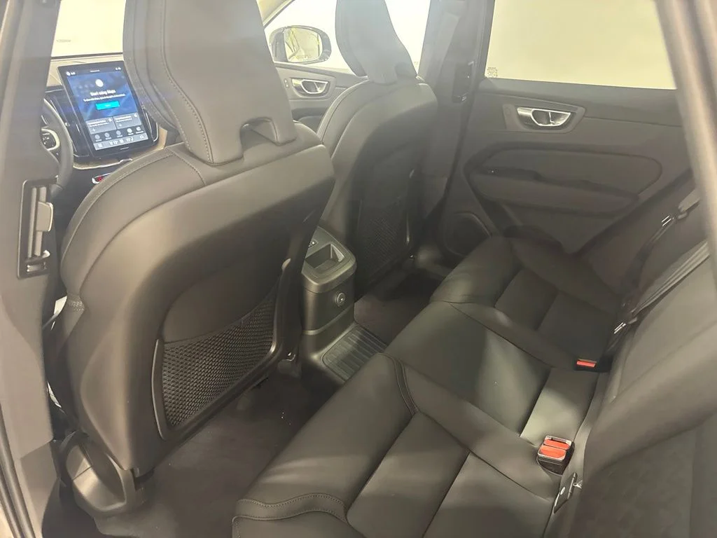 New 2026 Aurora Blue Volvo T8 Plus image 21