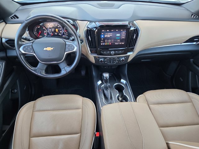 Used 2022 Beige Chevrolet Premier image 9