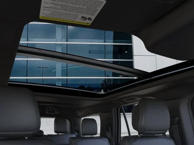 New 2026 Gray Ford Platinum image 22