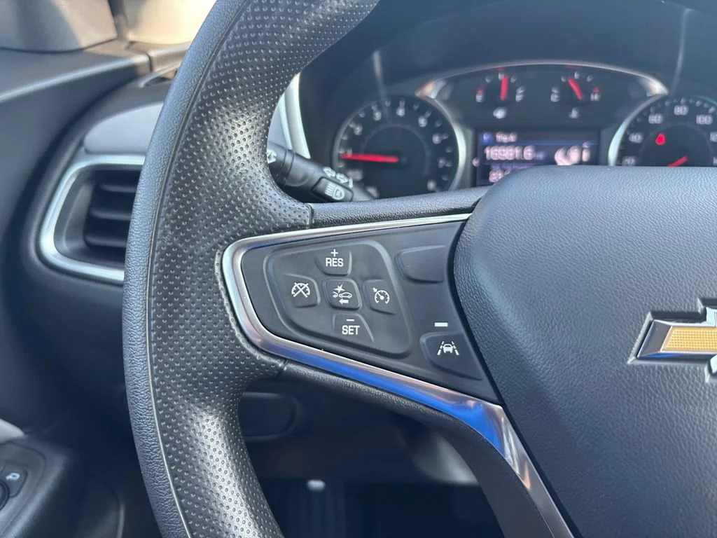 Used 2023 Summit White Chevrolet LS image 29