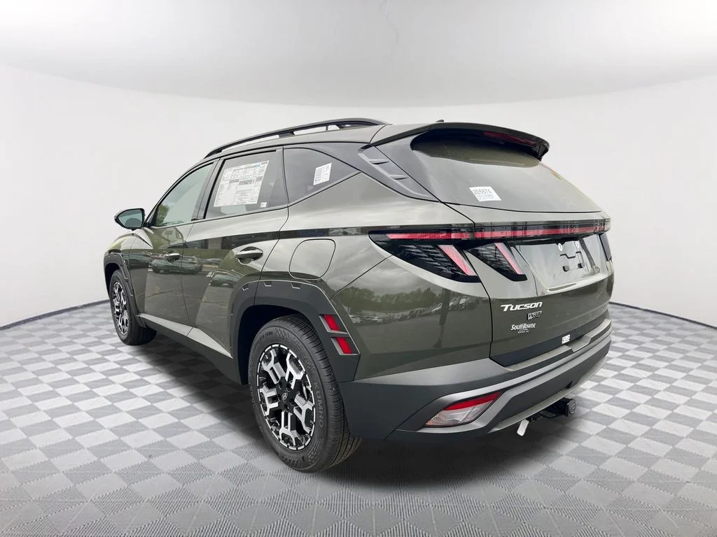Used 2025 Green Hyundai XRT image 7