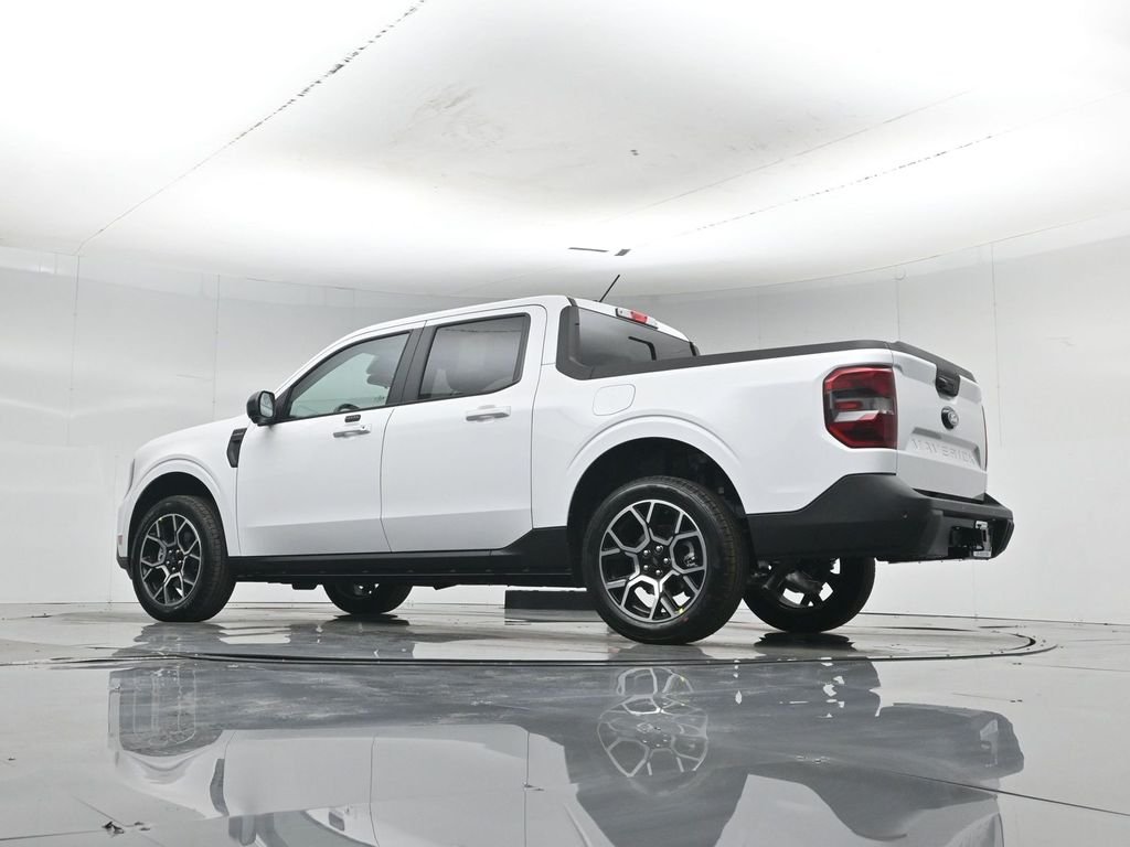 New 2026 Oxford White Ford Lariat image 51