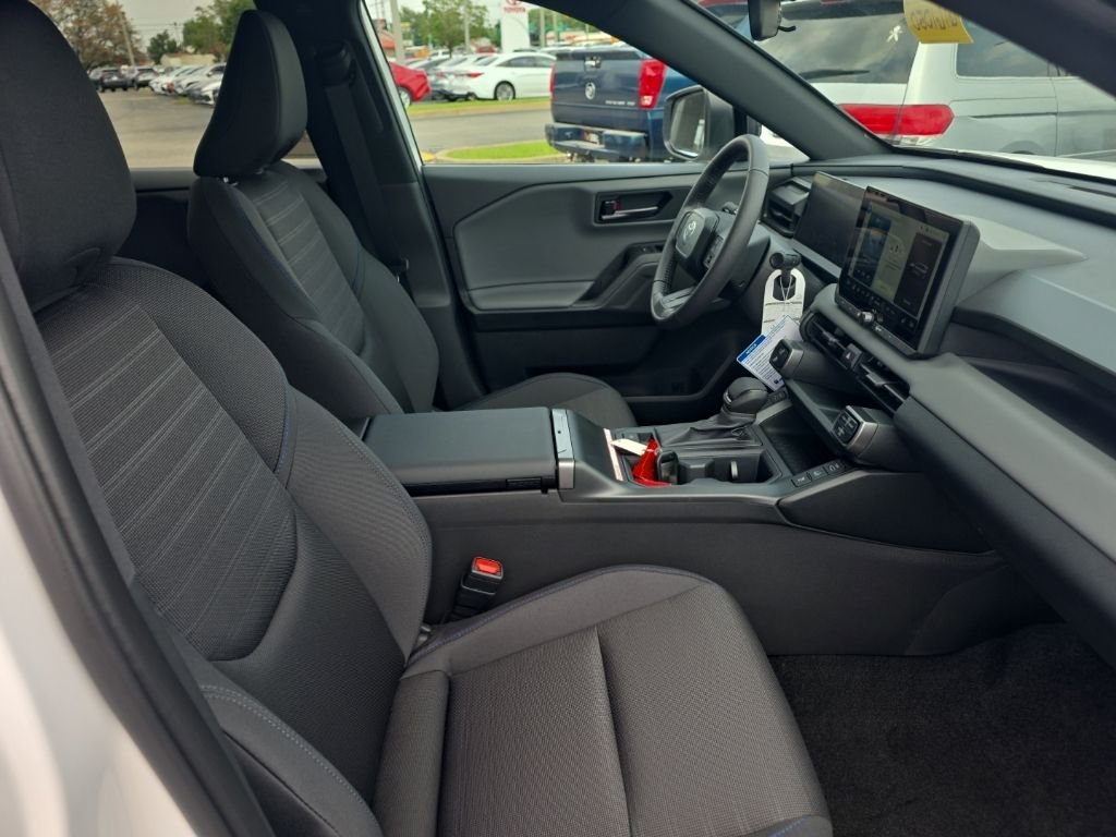 New 2026 Ice Cap Toyota SE image 9