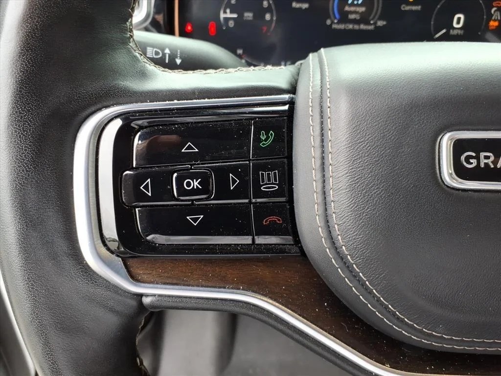 2022 Jeep Grand Wagoneer Series II - Photo 18