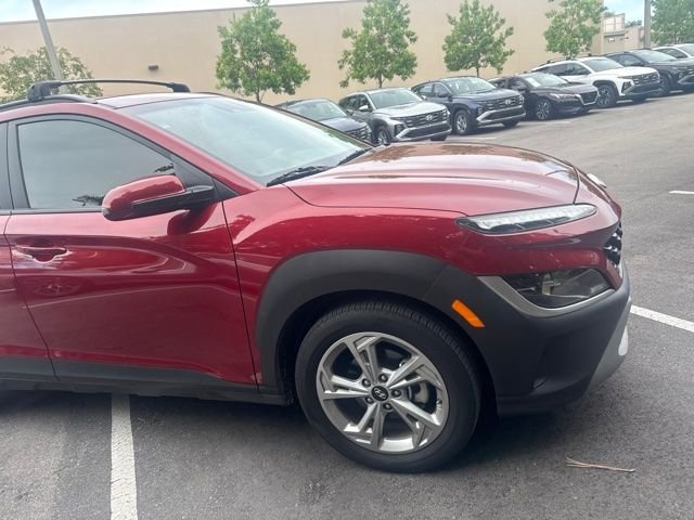 Used 2023 Red Hyundai SEL image 4