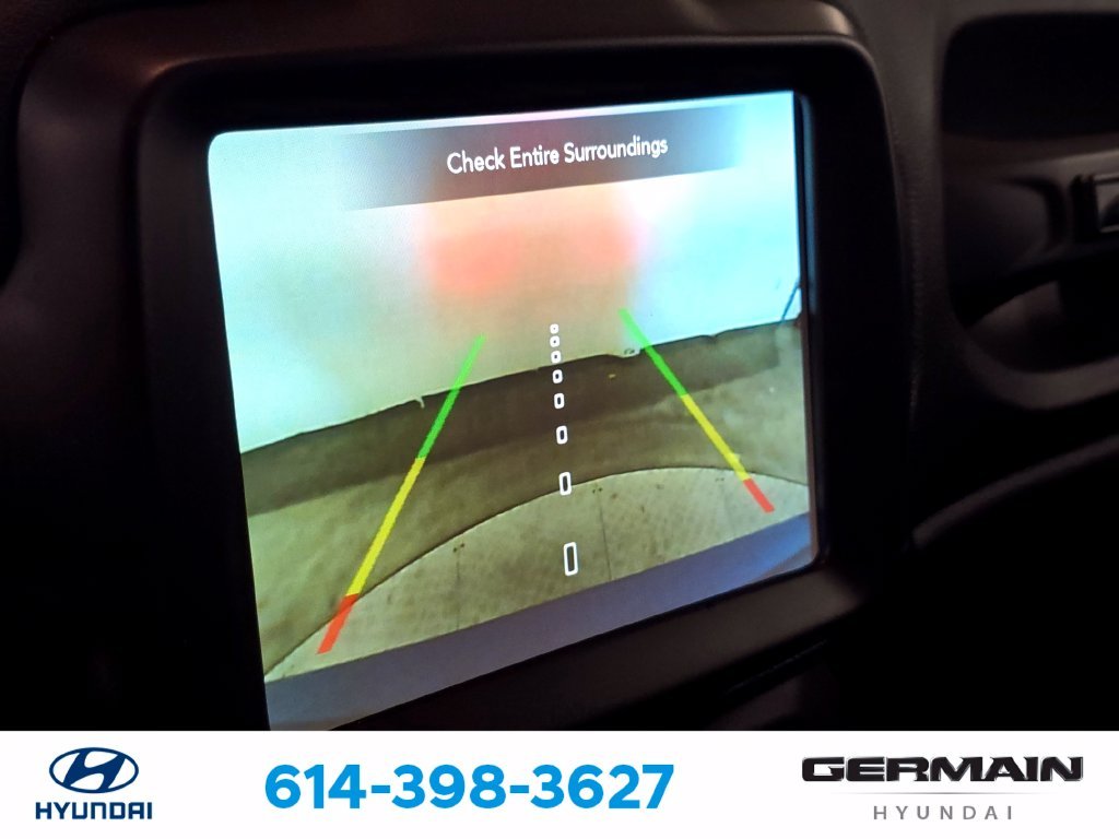 Used 2021 Teal Jeep Latitude image 31