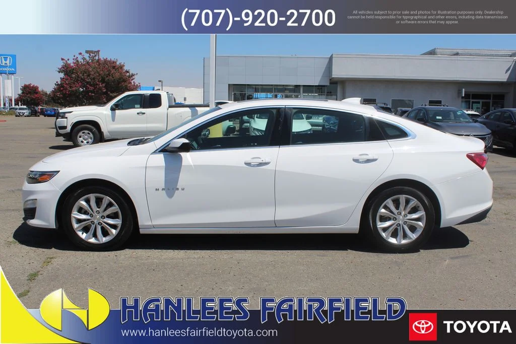 Used 2020 White Chevrolet LT image 2