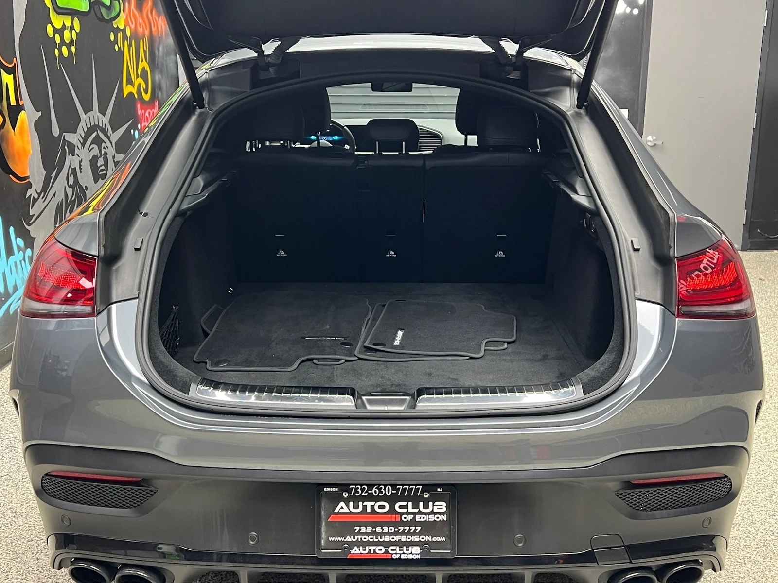 Used 2023 Selenite Grey Metallic (992) Mercedes-Benz AMG® GLE 53 image 29