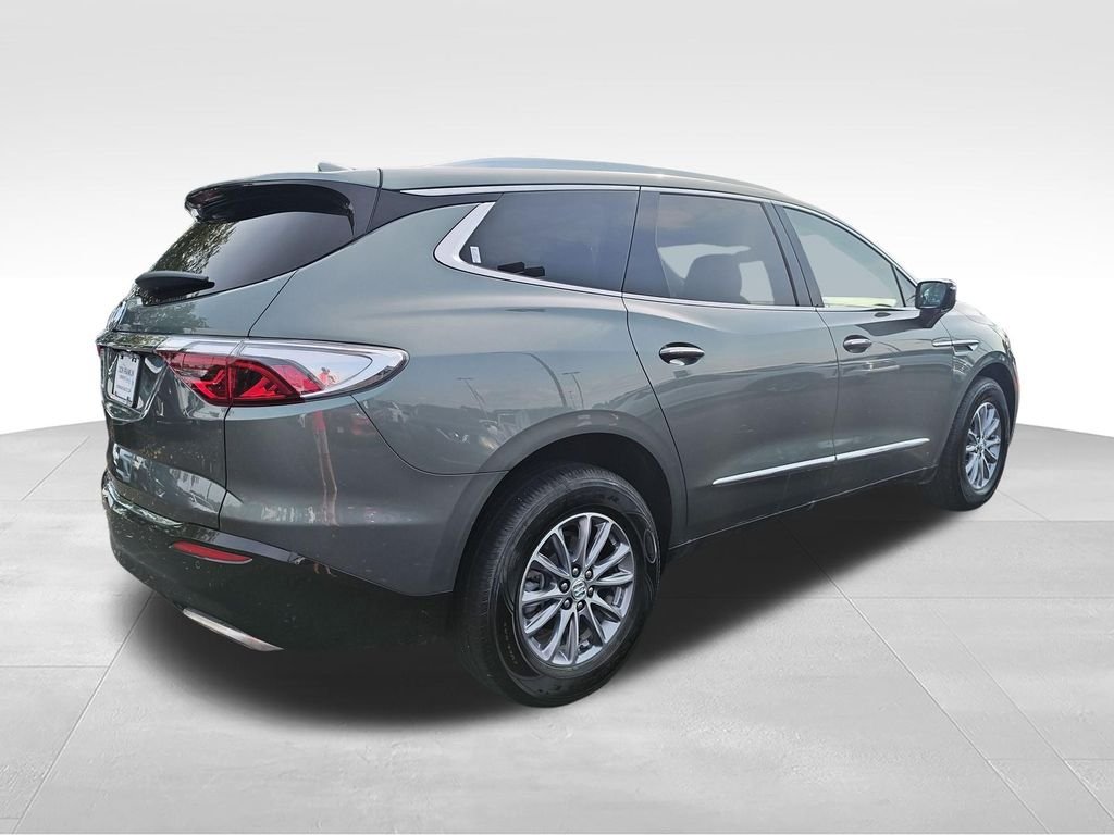 Used 2023 Green Buick Essence image 5