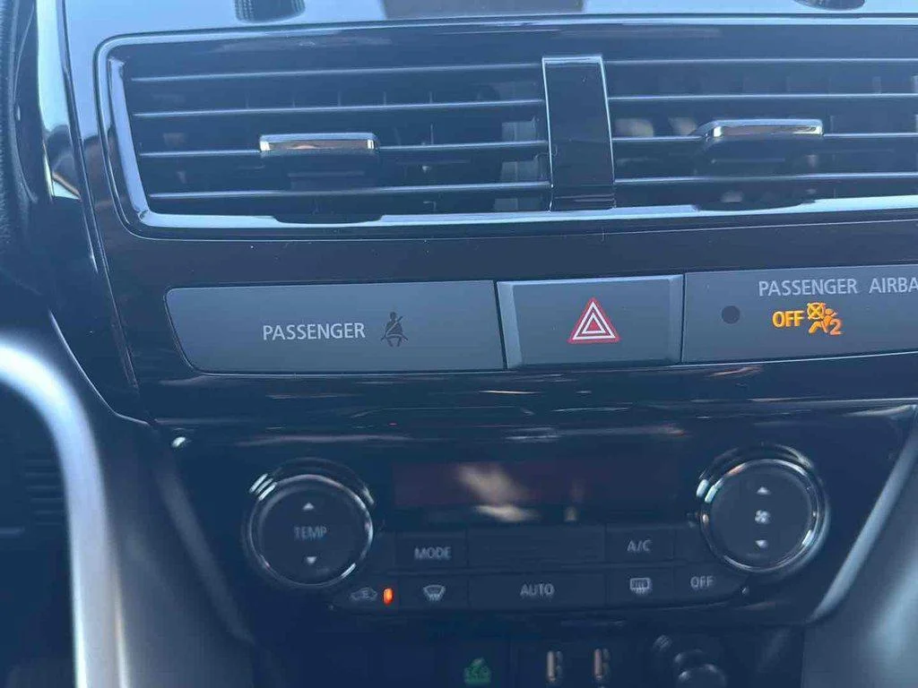 2026 Mitsubishi Eclipse Cross LE - Photo 20