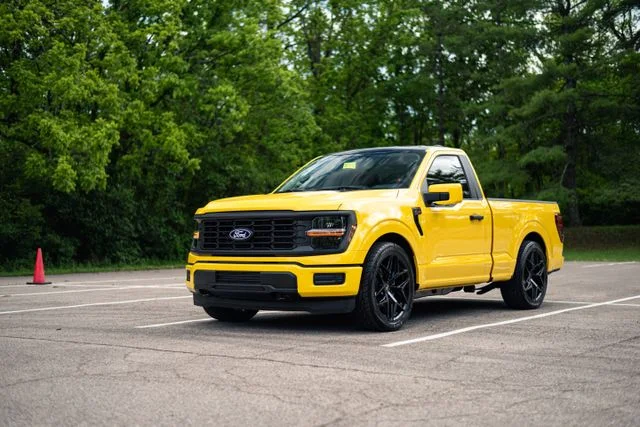 New 2026 Yellow LFP APEX CUSTOM XL image 6