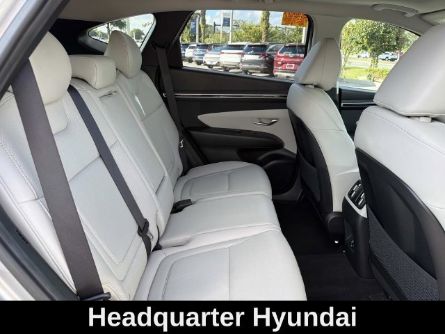 Used 2023 Silver Hyundai SEL image 18