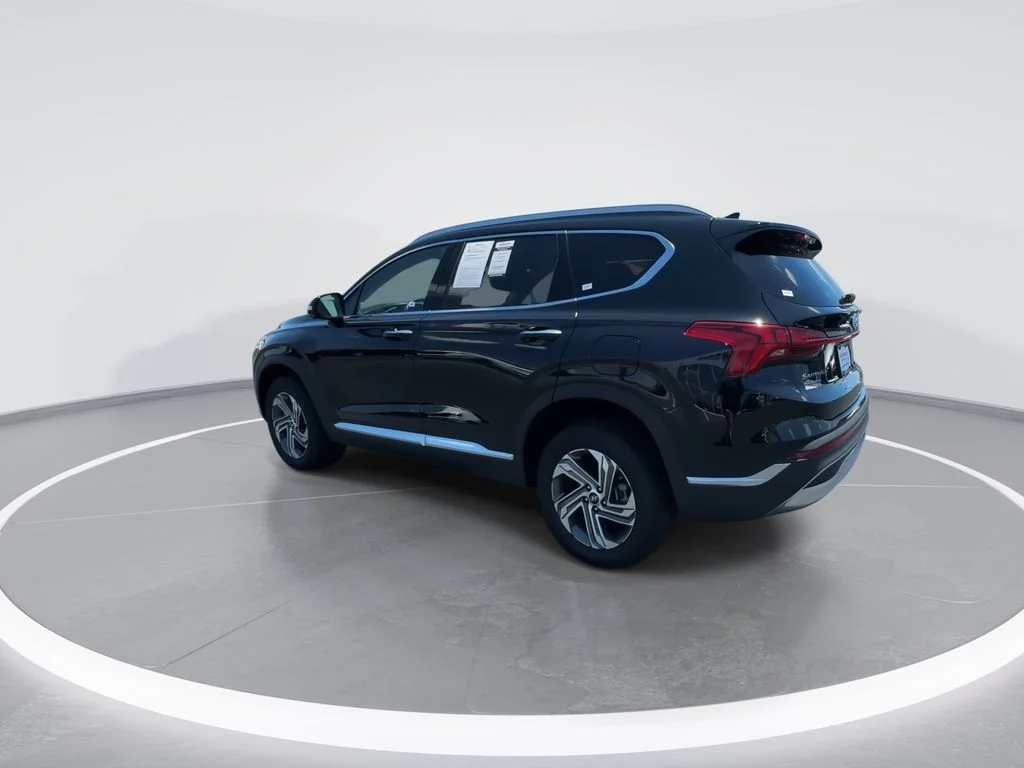 Used 2023 Black Hyundai SEL image 6