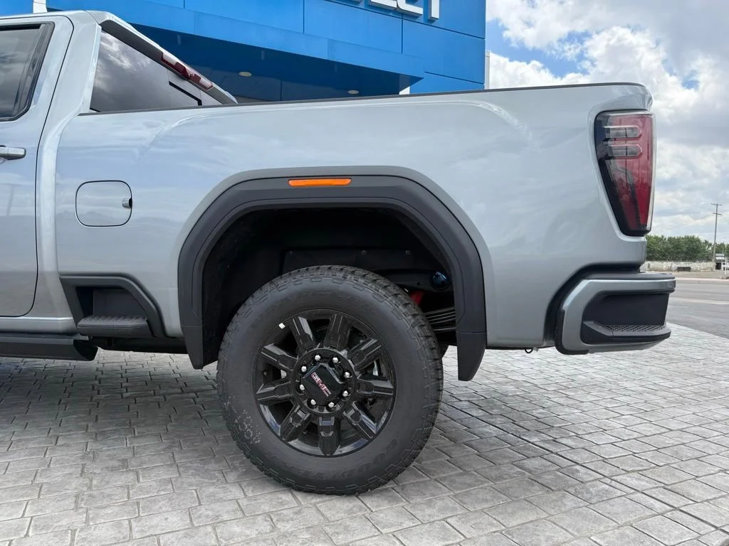 New 2026 Sterling Metallic GMC AT4 image 10