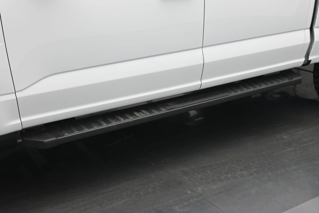New 2026 Oxford White Ford XLT image 24