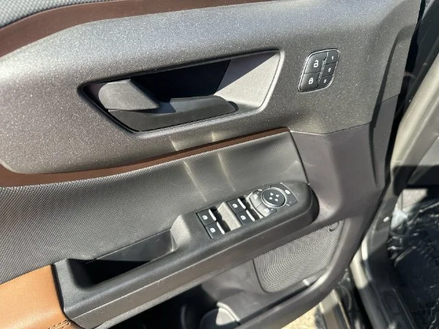 Used 2025 Black Ford Outer Banks image 24