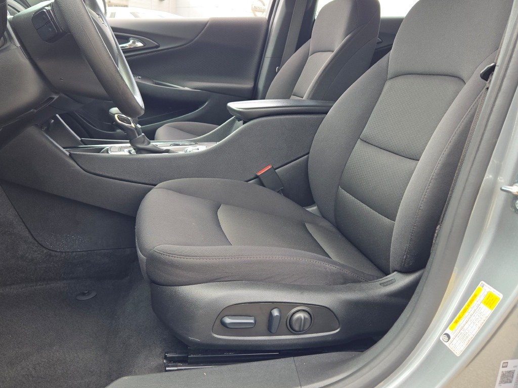 Used 2024 Gray Chevrolet LT image 20